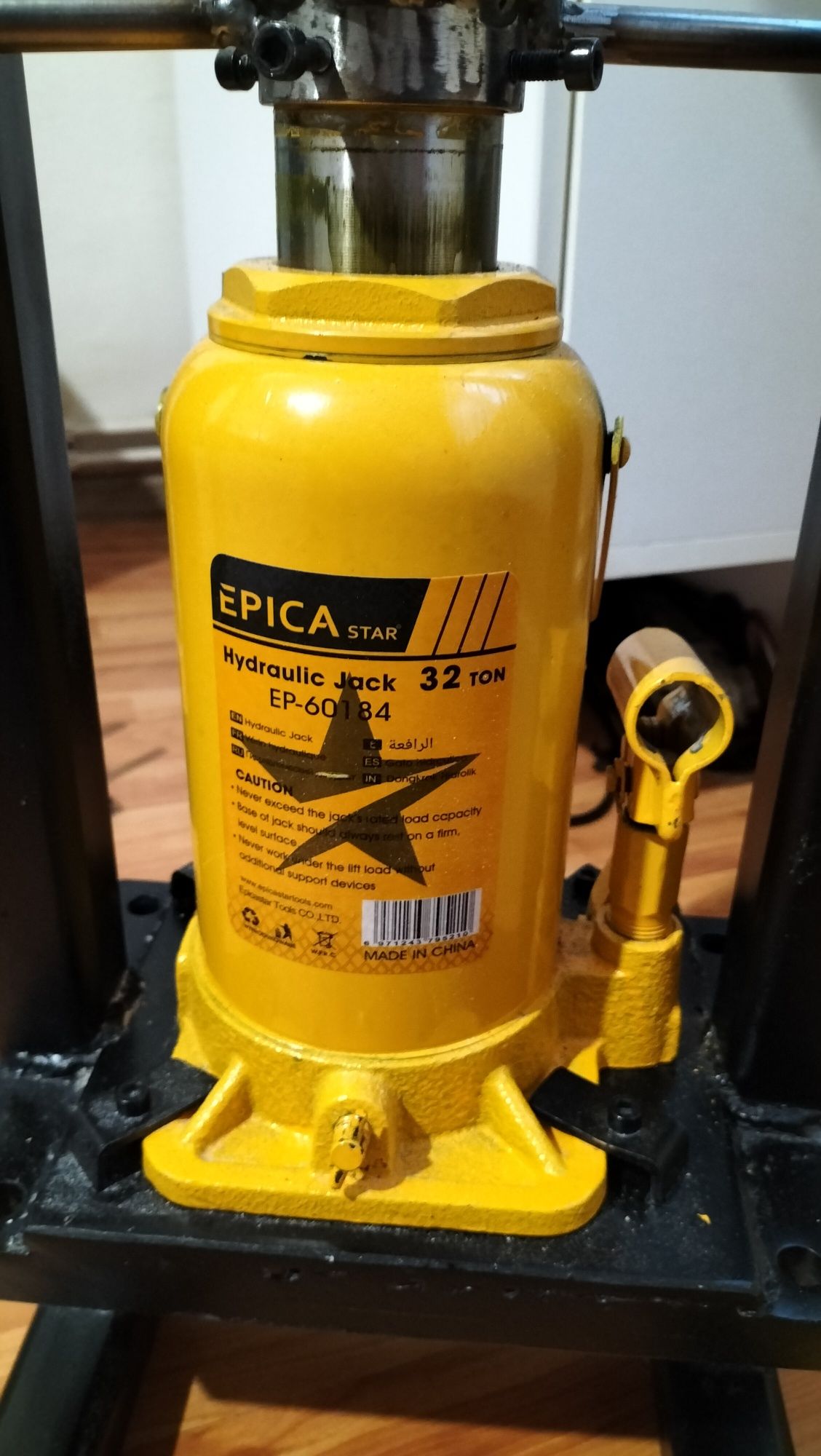 Presă , matriță , cric , extractor pastilă