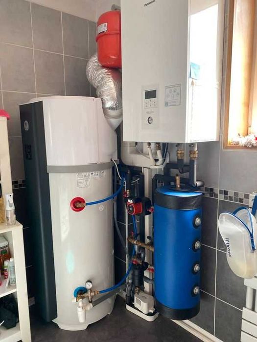 Pompa de caldura Panasonic 9kw + Boiler cu pompa de caldura integrata