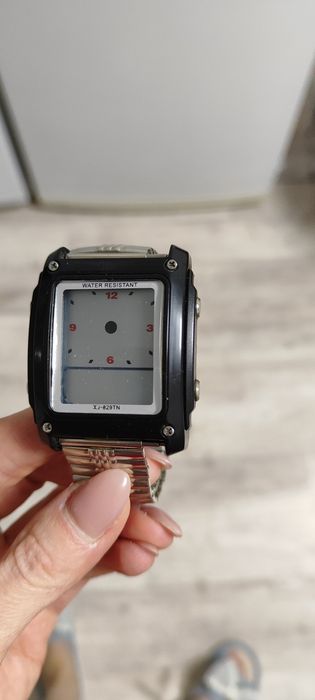 Отдам бесплатно  говорящие часы для слабовидящих.