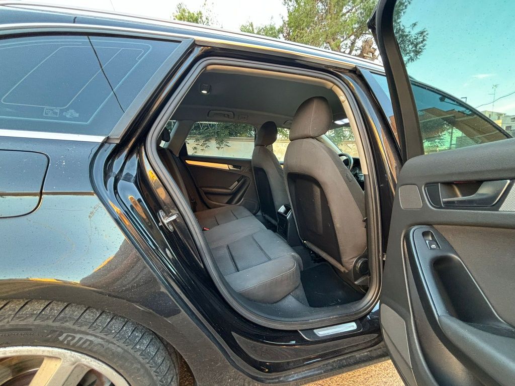Audi A4  на части, B8 2009г.