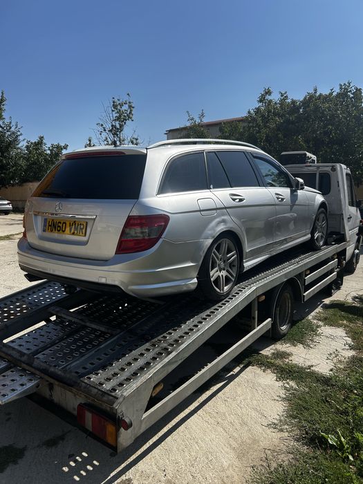 Dezmembrez Mercedes-benz C-class w204