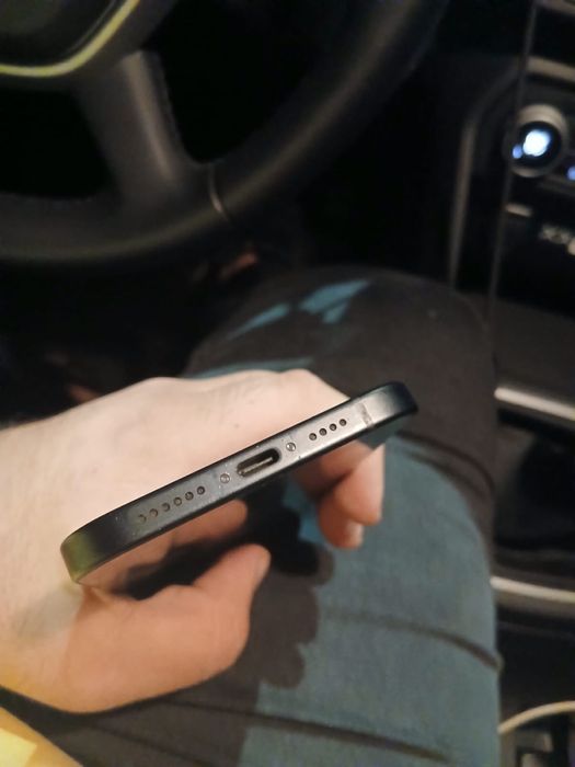 Vand iphone 15 plus 128gb