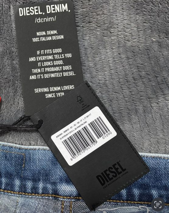 Мъжки дънки DIESEL - D-STRUKT-SY2