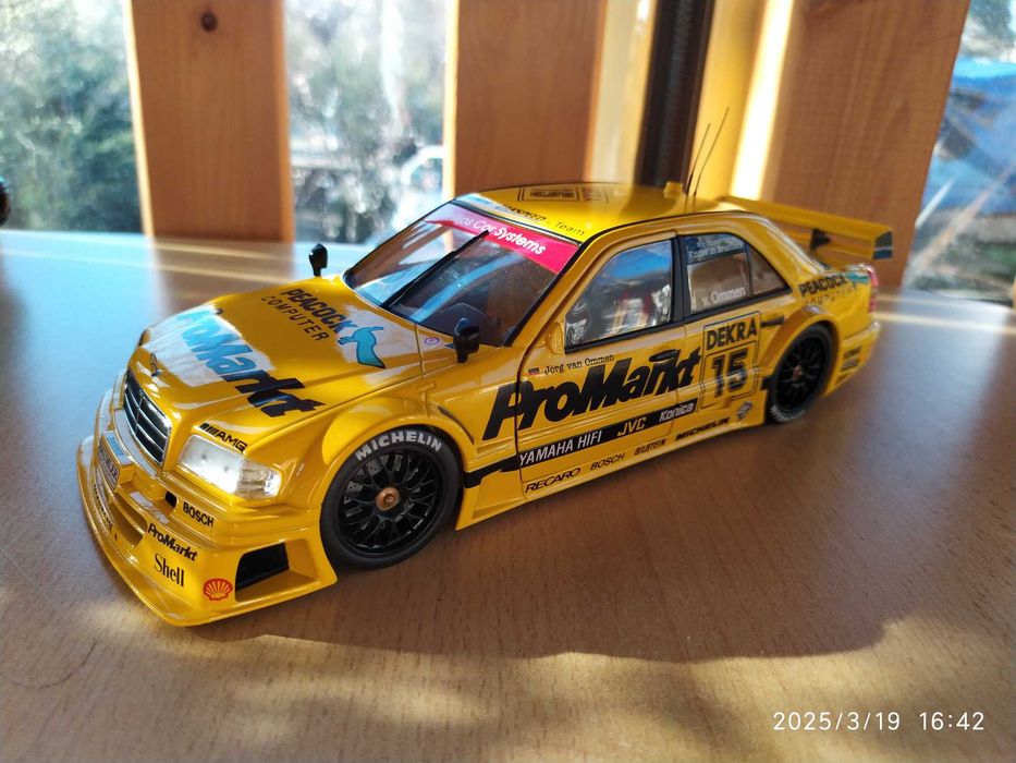 1:18 Метален модел на MERCEDES C-Klass DTM Team AMG - UT models