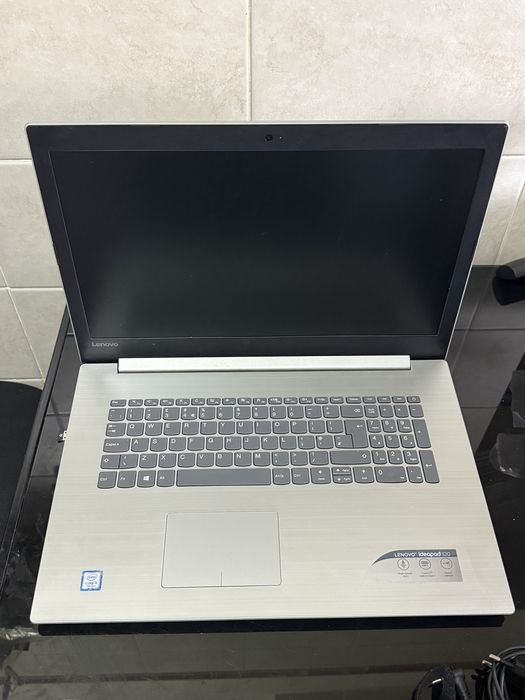 Laptop Lenovo IdeaPad 320 (17.3") - Baterie ca NOUĂ (98% capacitate)