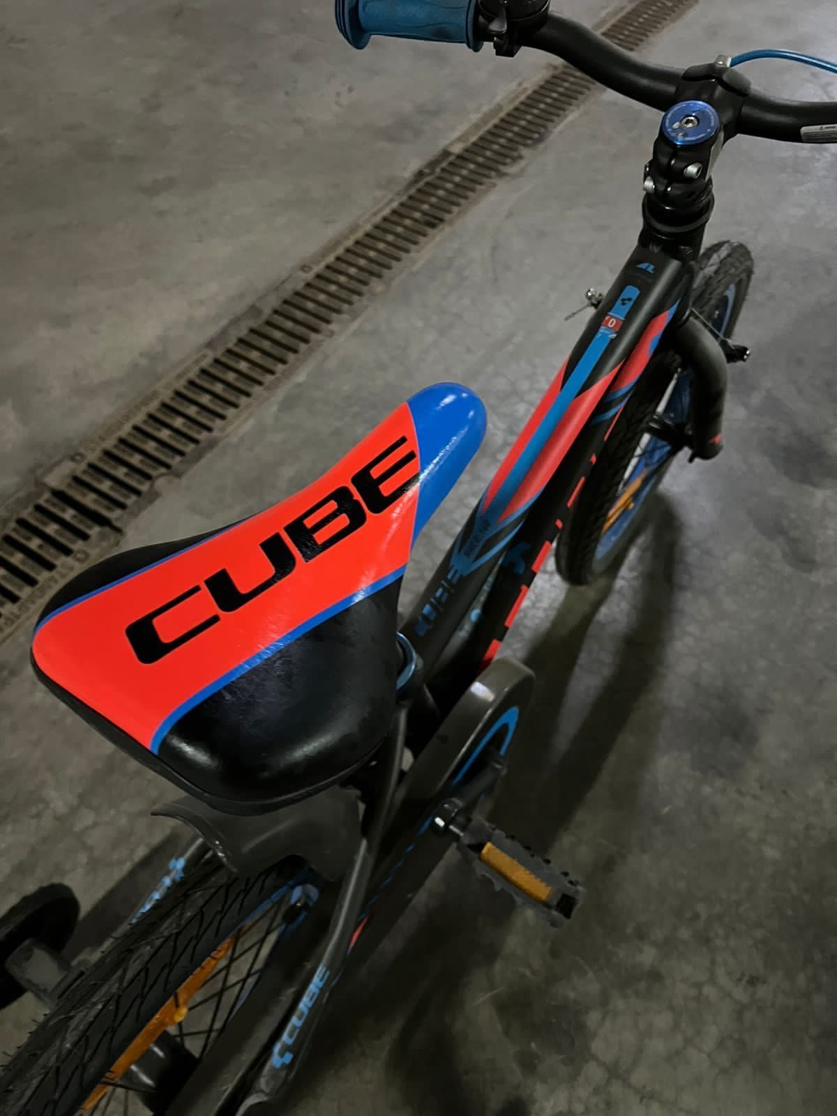 Продам велосипед Cube детский