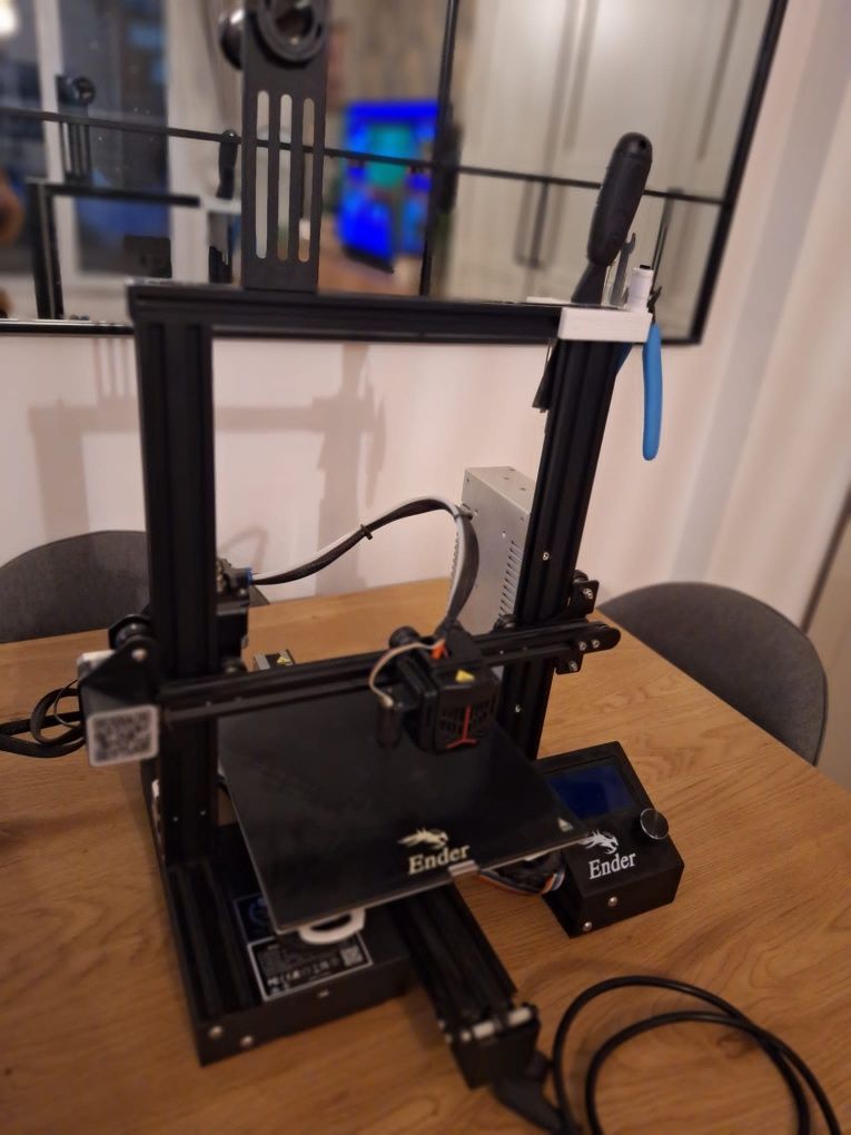 Imprimata 3D Ender Crealty 3 V2 Neo
