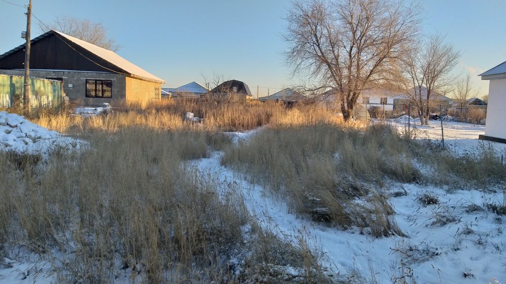 Жилой массив солнечныйдан жер сатылады