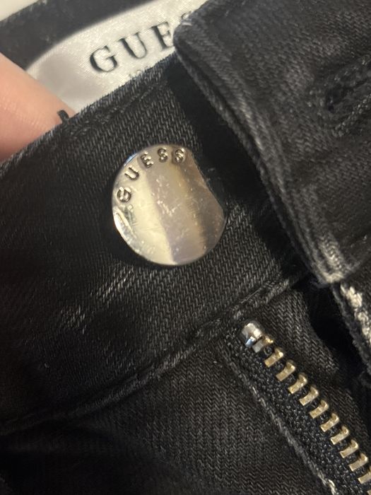 тести дънки guess