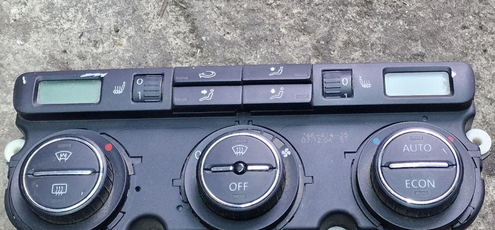 Panou Climatronic Volkswagen Passat B6 cu încălzire în scaune