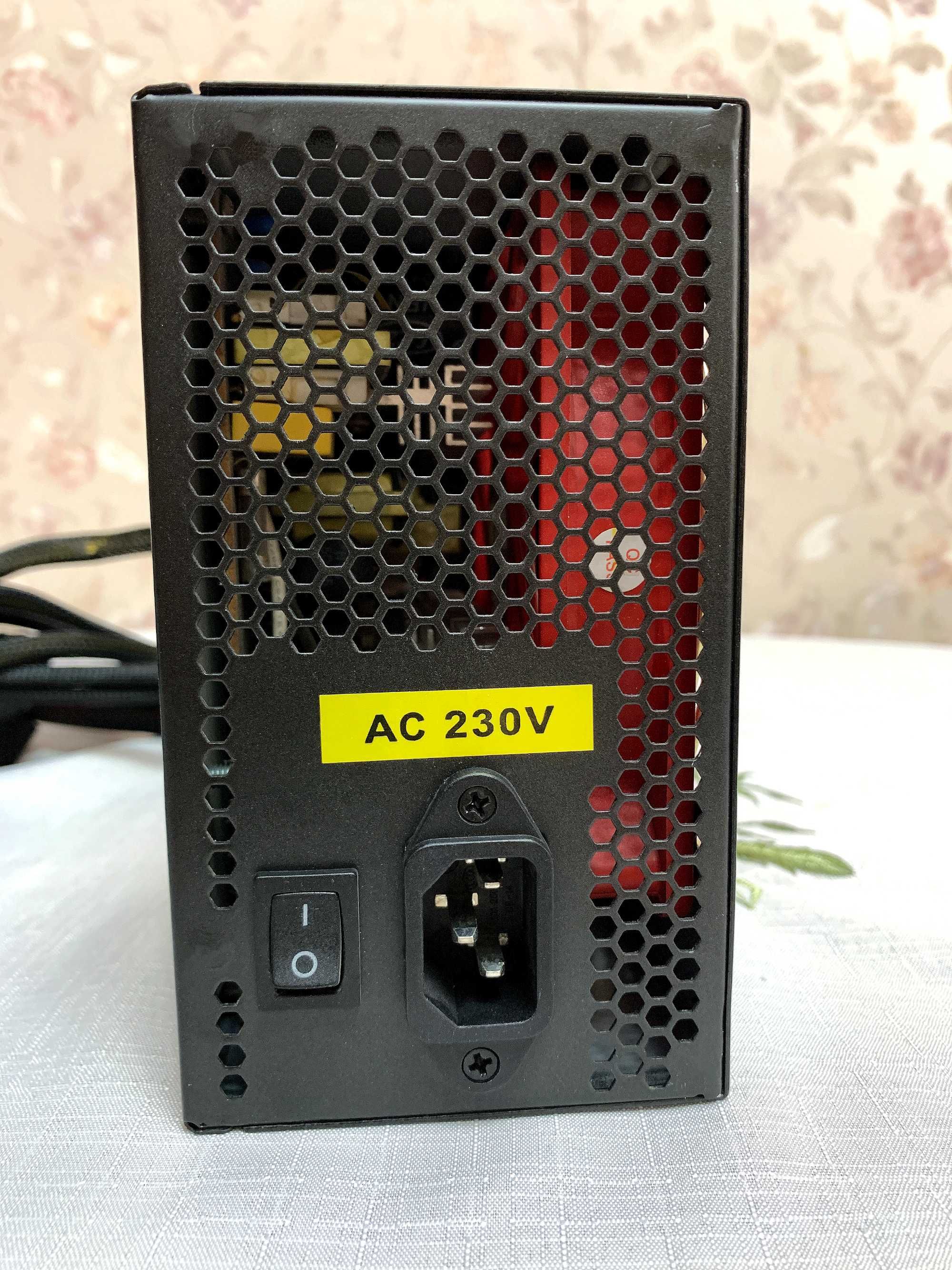 Фирменный и мощный Блок питания Rock Power 650Wt.