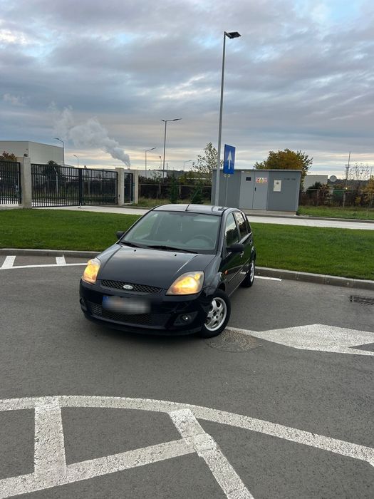 Vand Ford fiesta 2008 1.4tdci!!!