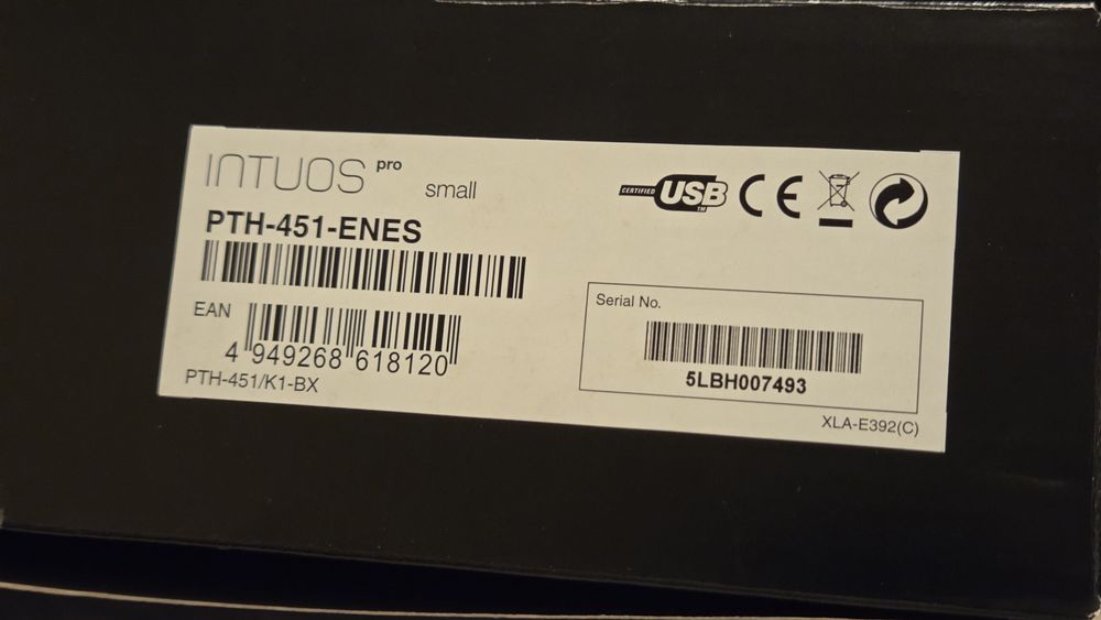 Tableta grafica Wacom - intuos pro small