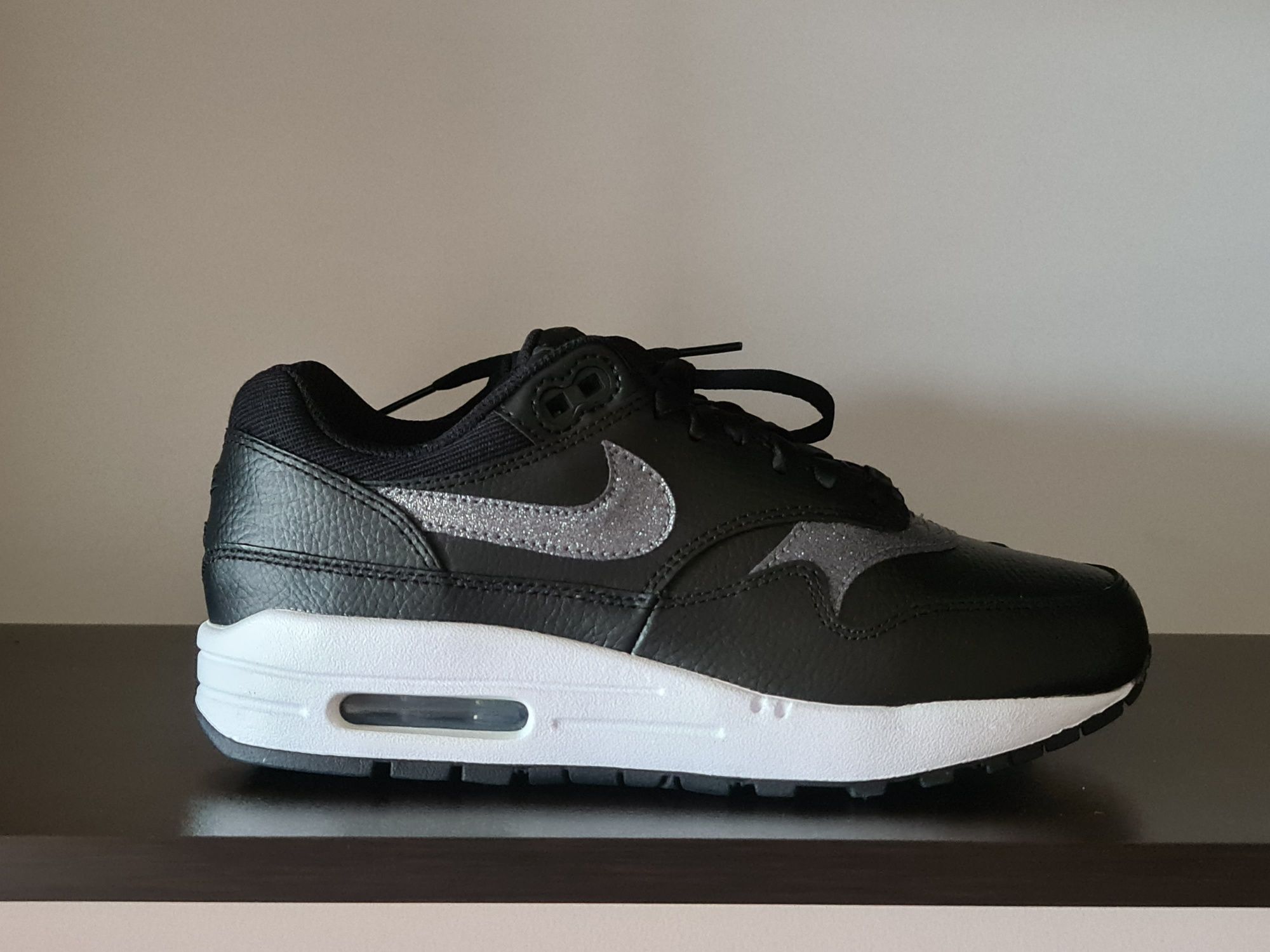 Nike Air Max 1 Premium/ 37.5номер 23.5см Стелка Естествена Кожа Нови