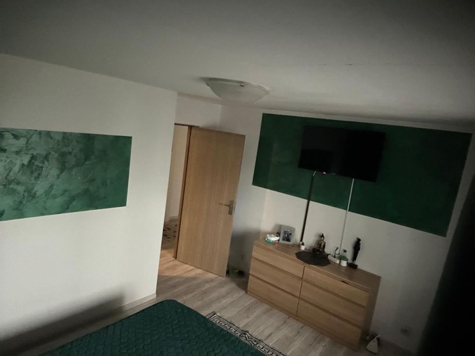 Ofer spre urgent vânzare Apartament cu 3 camere
