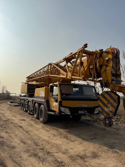 avtokran sotiladi 100 tonna