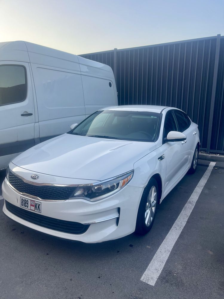 Kia optima 2018 2,4  64.5 миль растоможен