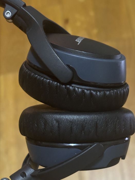 Casti Bose Soundlink plus husa