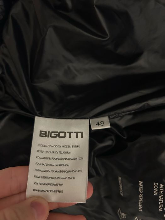 Geaca Bigotti lucioasa