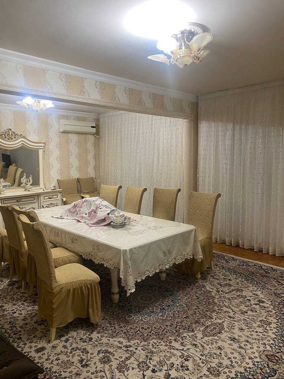 Продается 5/3/9 улучшенка 130м2 улица Нукус Макро Капитал банк