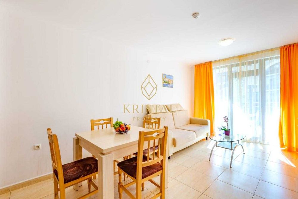 Продава се Двустаен апартамент в Свети Влас - 54 кв.м за 1945 €/кв.м - Снимка #2