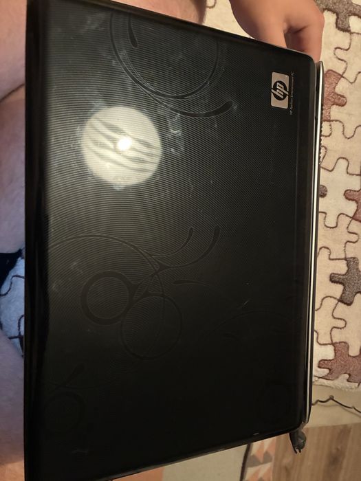 Лаптоп HP Pavillion dv6000