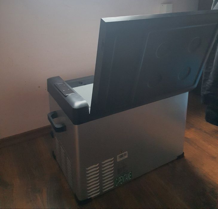 Хладилник за камион или кемпер