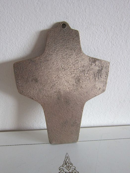 cadou rar Cruce bronz masiv Eu sunt vița voi mladitele Germania 1970