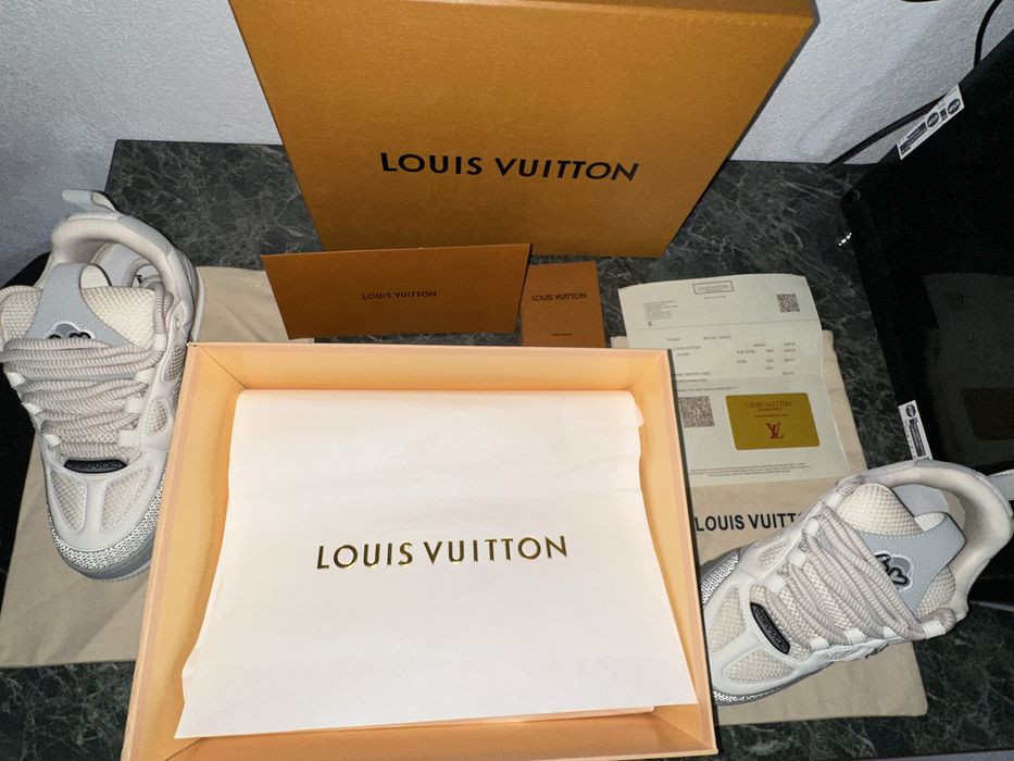 LV SKATE Beige 42