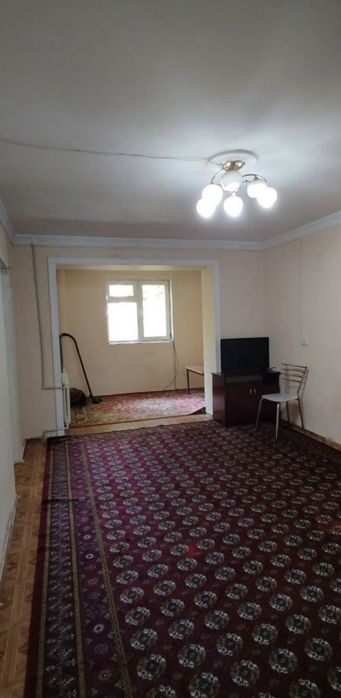 Срочно продам 2/4/4 квартиру метро новза Чиланзар 5