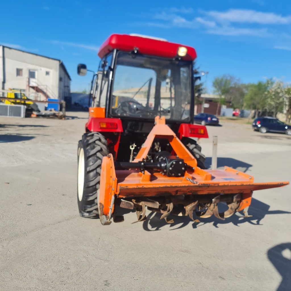 Vînd Tractor Jinma