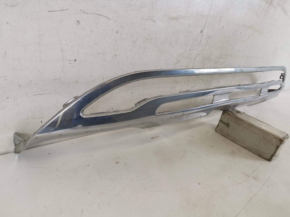 Хромиран Орнамент Предна Броня Мерцедес-Бенц ГЛА-Клас / Mercedes-Benz