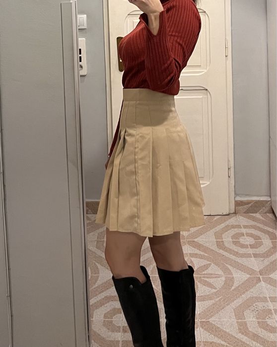 Бежова пола Хс-с Shein