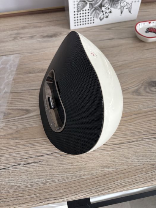 Dock station ( Philips DS3100/12 si JBL Radial micro )