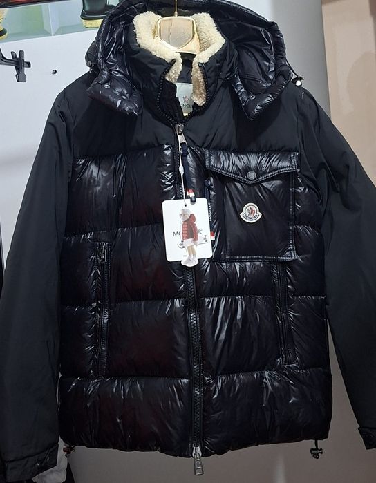 Geaca iarna M0ncl3r umplutura puf calitate premium