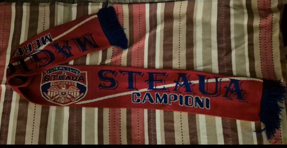 Fular Steaua vechi