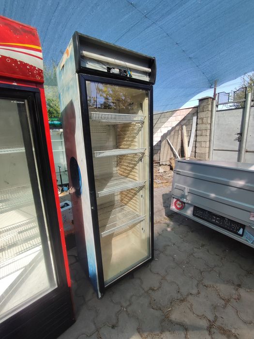 Холодильники стеклянные