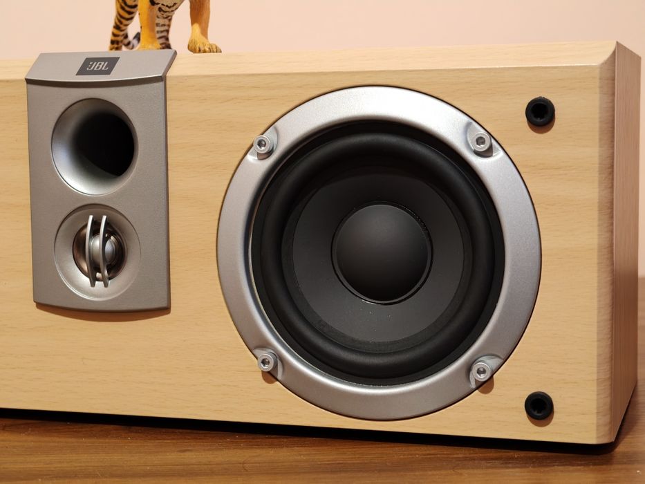Jbl SCS-178 Center. Boxa premium de înaltă clasă. Ca nouă ! Preț fix.