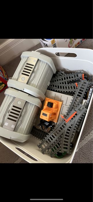 Поезд игрушка бу