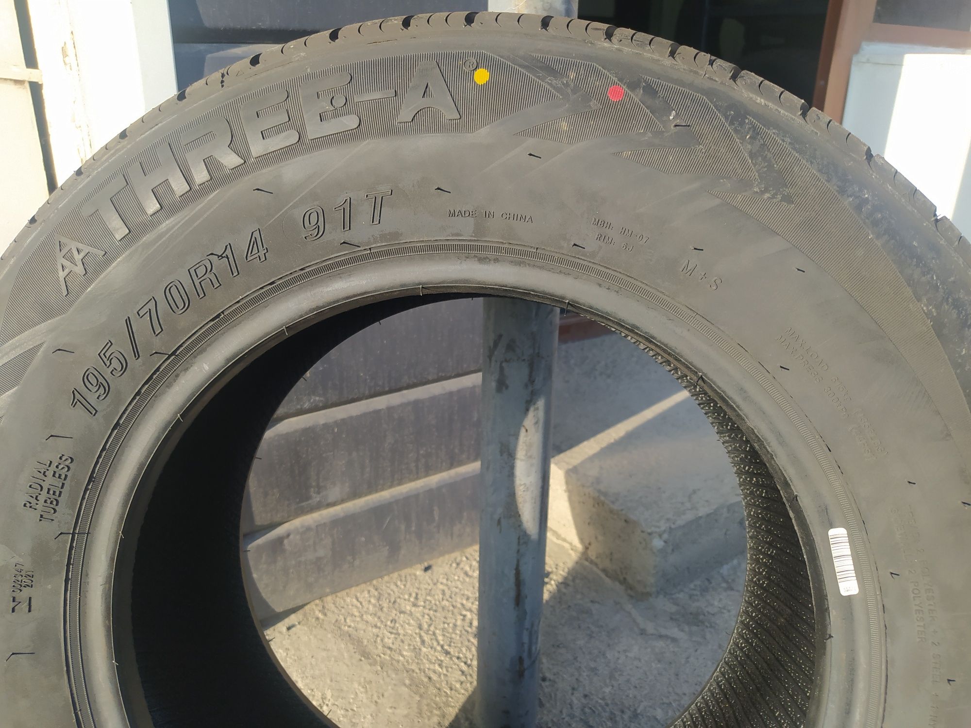 Three-A 195/70R14 P306