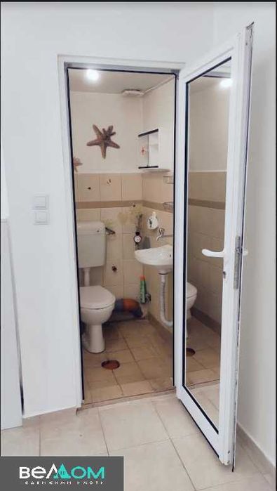 Дава се под наем Магазин в Варна, Колхозен пазар - 30 кв.м за 311.1 € - Снимка #3