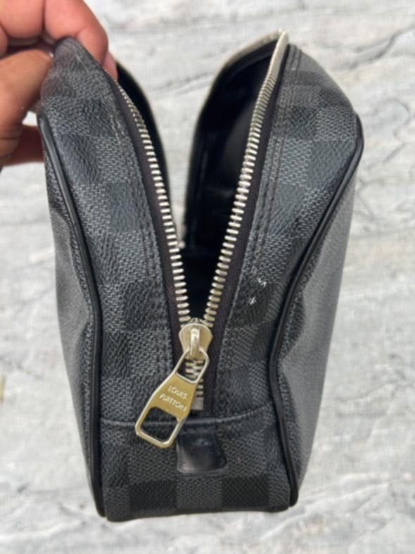 Оригинална мъжка чанта Louis Vuitton