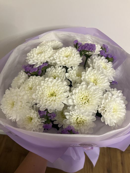 Кому нужно цветы сегодня