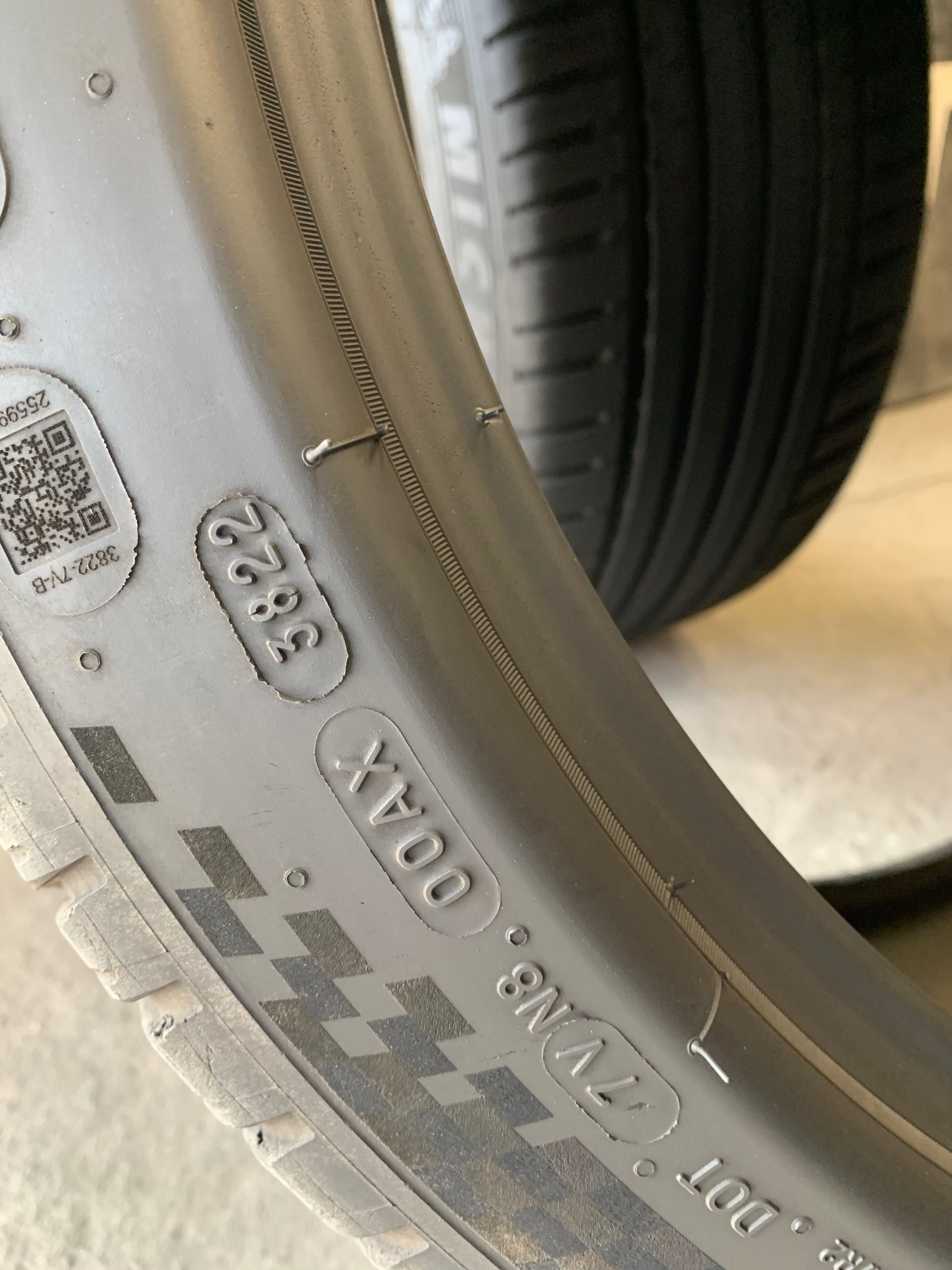 275 40 21, Летни гуми, Michelin PilotSport4SUVZP, 2 броя