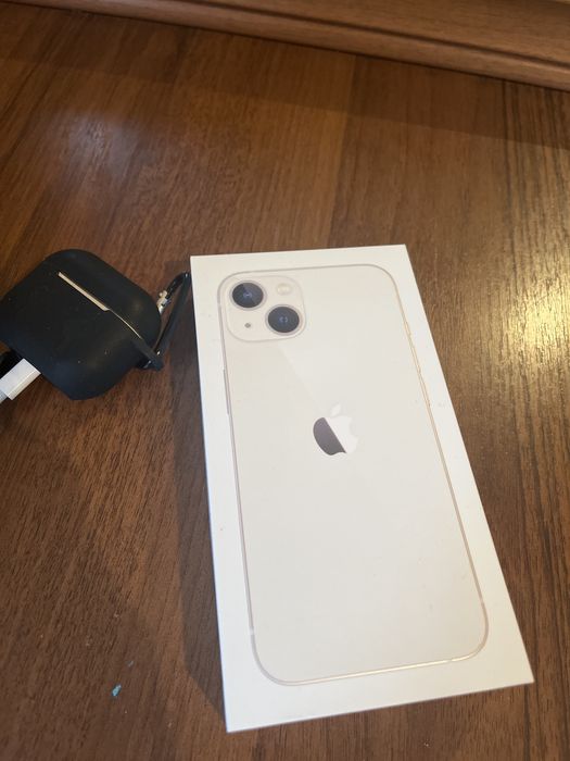 Айфон 13 продам срочна