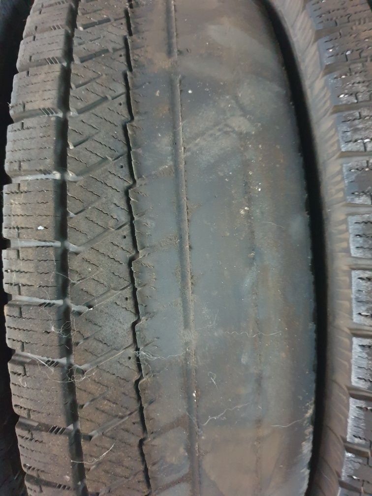 Шины комплект 175 70 R13 Bridgestone Blizzak Ice Blizzak Ice