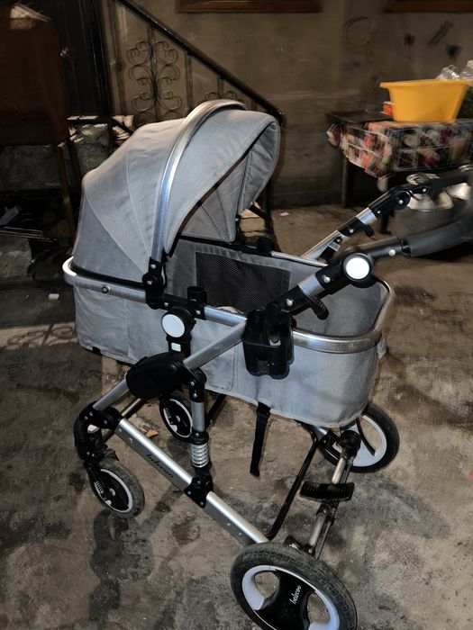 Продам Коляску