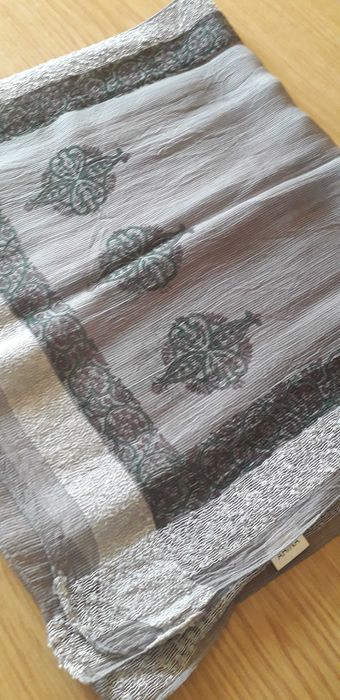 Ефирен дамски шал