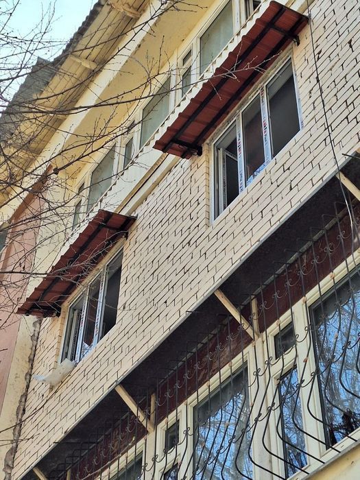 Установка  бесшумные козырьки.