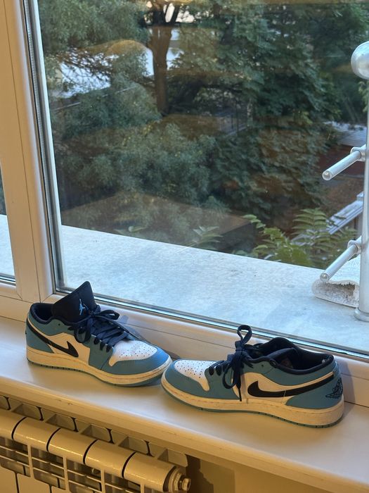 Nike Air Jordan 1 "University Blue" low sneakers